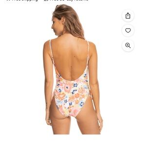 Roxy BRIGHT WHITE FLORAL ESCAPE Ruched-Side One-Piece Swimsuit